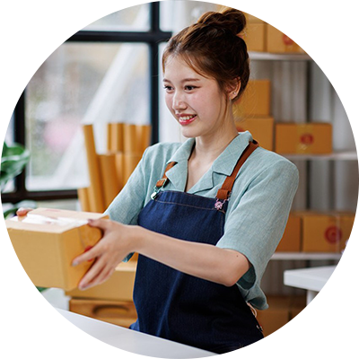 Portrait of Jessie M, Tyson Lighting online brand merchant client