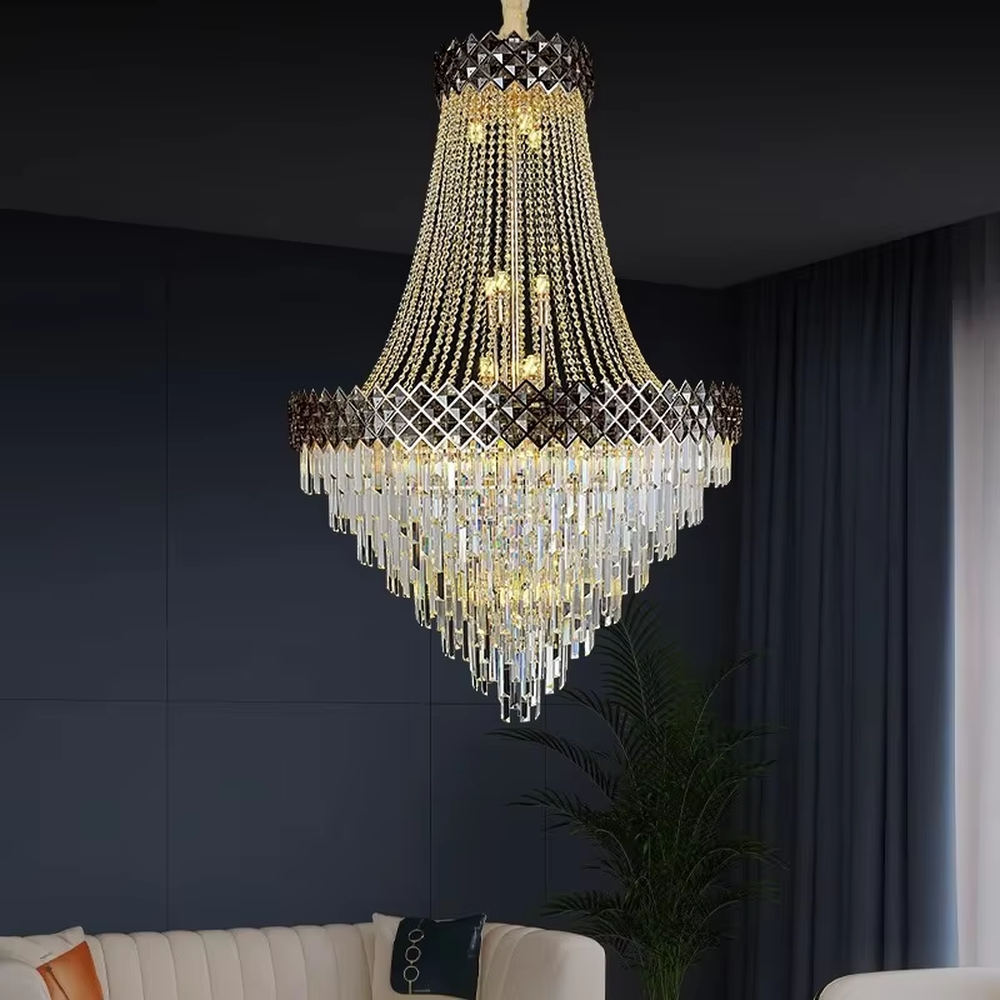 Luxurious black-gold diamond decorative umbrella-shaped crystal chandelier, golden chains + transparent crystal pendants + black diamond decorations, brilliant and gorgeous lighting, creating a high-end luxurious atmosphere.