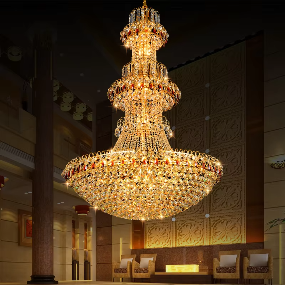 Luxurious multi-layer golden metal frame crystal chandelier, inlaid with gold and red two-color crystals, brilliant and gorgeous lighting, creating a noble-level luxurious atmosphere.