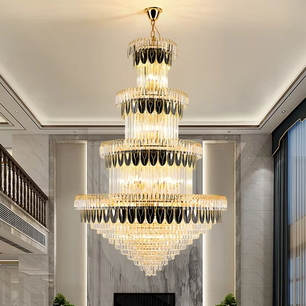 Luxurious multi-layer black-gold decorative crystal chandelier, golden frame paired with transparent crystals and black decorative pieces, brilliant and gorgeous lighting, creating a high-end luxurious atmosphere.