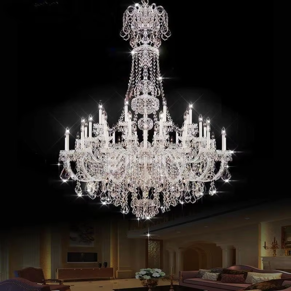 European court-style full-crystal multi-layer candelabra chandelier, transparent crystal arms + crystal bead pendants + candle-shaped bulbs, brilliant and gorgeous lighting, creating a luxurious retro atmosphere.