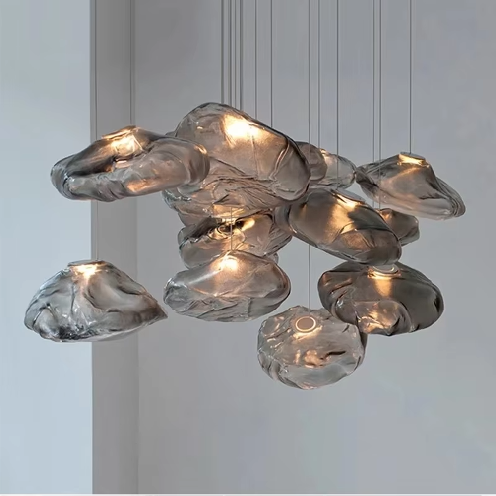 Art pleated metal cloud cluster chandelier (warm light), warm light effect, creating a cutting-edge artistic high-end space atmosphere.