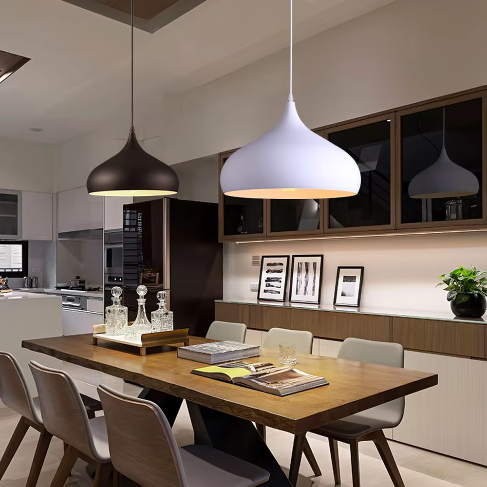 Industrial retro-style brown pleated umbrella-shaped lampshade gold-top pendant light (with Edison bulb), warm light effect, creating a retro literary atmosphere.