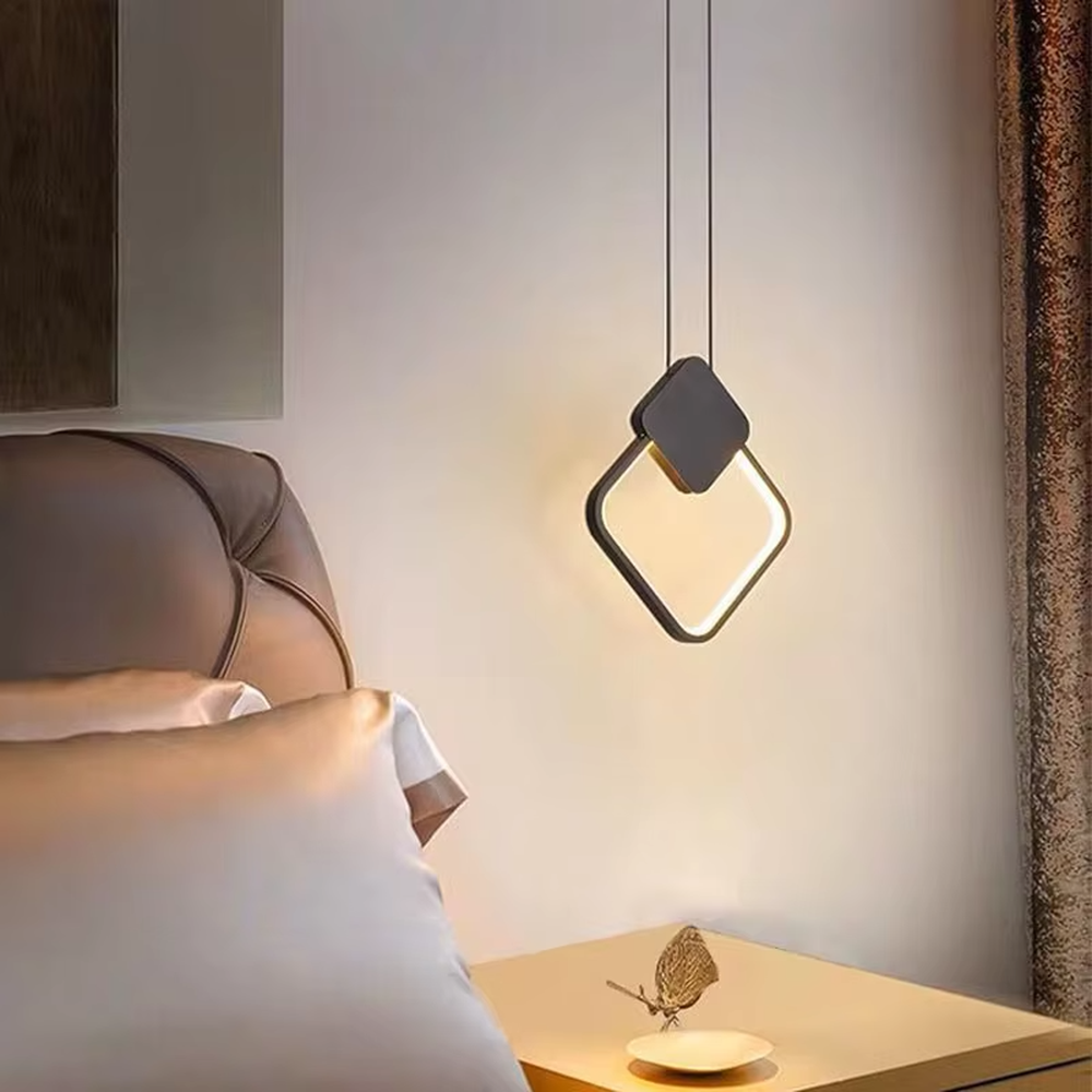 Modern minimalist elliptical ring LED chandelier, suspended elliptical shape made of black metal frame, built-in linear light source with soft and uniform light, designed to enhance the minimalist atmosphere of spaces, suitable for bedroom bedside, entrance, light luxury homes and commercial spaces