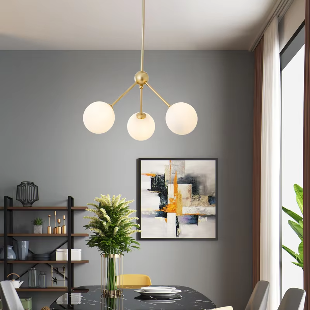 Light luxury gold branch glass ball ceiling chandelier (gold branch frame + gradient glass balls), warm light effect, creating a warm and high-end home atmosphere.