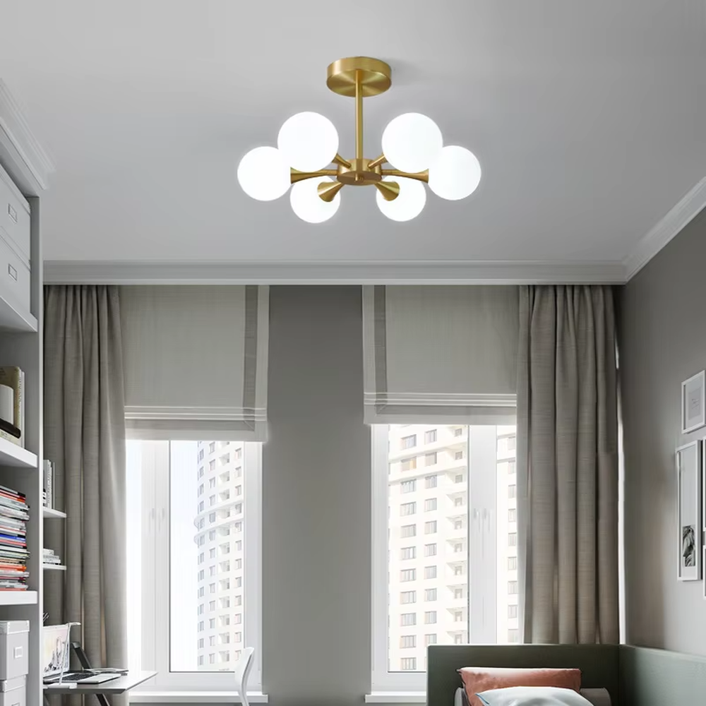 Light luxury gold branch cloud cluster ceiling chandelier (gold branch frame + milk-white glass balls), warm light effect, creating a warm and high-end home atmosphere.