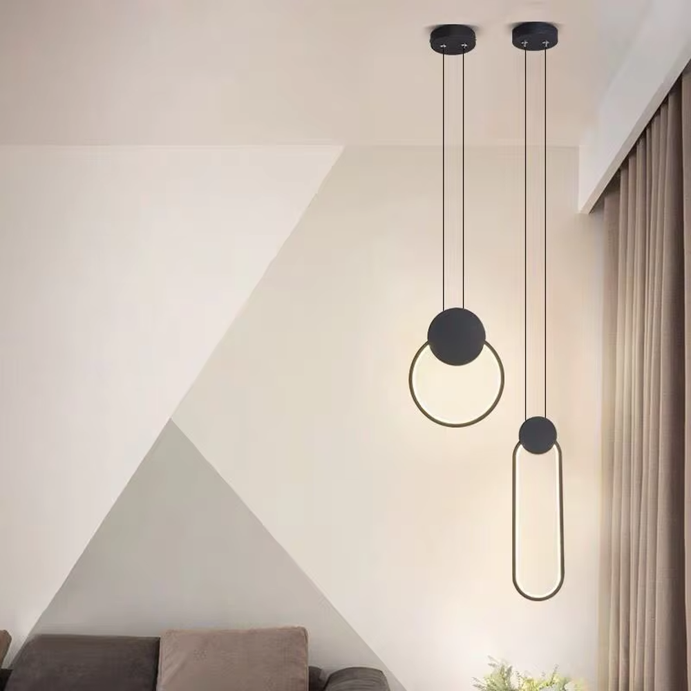 Modern minimalist elliptical ring LED chandelier, suspended elliptical shape made of black metal frame, built-in linear light source with soft and uniform light, designed to enhance the minimalist atmosphere of spaces, suitable for bedroom bedside, entrance, light luxury homes and commercial spaces