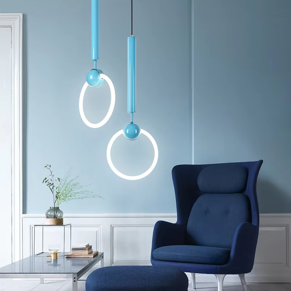 This light luxury small ring chandelier features a gold metal suspension rod, paired with a luminous LED ring and a gold spherical decoration on top, with a simple and elegant shape, serving both lighting and decorative purposes, ideal for dining rooms, bedrooms, light luxury commercial spaces and other scenarios.