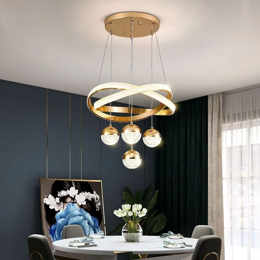 Light luxury double-ring crystal chandelier (black ring + crystal light strip + diamond-pattern glass balls), warm light effect, creating a stylish and luxurious home atmosphere.