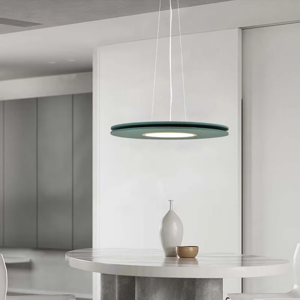 This is a modern minimalist green circular chandelier, with a single-layer circular shape, featuring a minimalist and grand design, modern and fresh style. It is used for space lighting and decoration, creating a minimalist modern and fresh atmosphere. It is suitable for modern minimalist restaurants, Nordic-style home living rooms, art studios and other places.