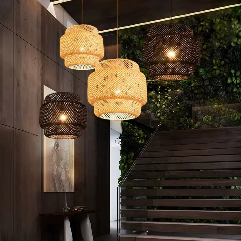 This is a multi-layered rattan round chandelier, woven from natural rattan, with a simple and layered design, exuding a natural pastoral atmosphere. It is used for space lighting and decoration, creating a warm and natural ambiance. It is suitable for Nordic-style home living rooms, homestay guest rooms, pastoral-style restaurants, casual cafes and other places.