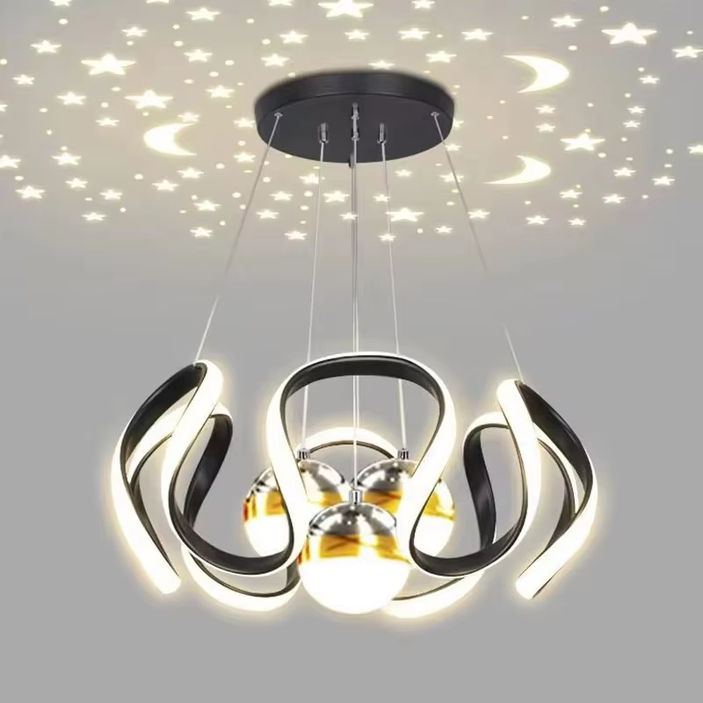This is a childlike artistic golden starry sky projection chandelier, with golden curved light strips and starry sky decorated spherical lamps, which can project star and moon patterns onto the ceiling. The design is childlike and dreamy, with warm lighting. It is used for space lighting and atmosphere creation, suitable for children's rooms, modern-style bedrooms, childlike theme living rooms and other places.