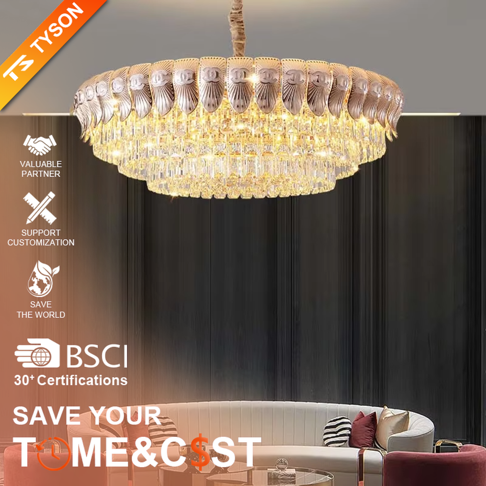 Light luxury rose gold decorative crystal chandelier, woven chain hanging + fan-shaped texture decorative frame + crystal pendants, brilliant and gorgeous lighting, creating a high-end light luxury atmosphere.
