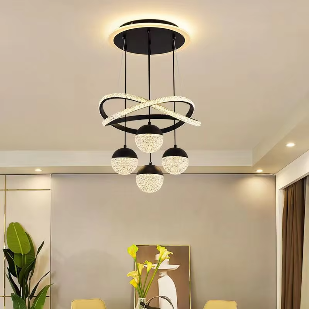 Light luxury double-ring crystal chandelier (black ring + crystal light strip + diamond-pattern glass balls), warm light effect, creating a stylish and luxurious home atmosphere.