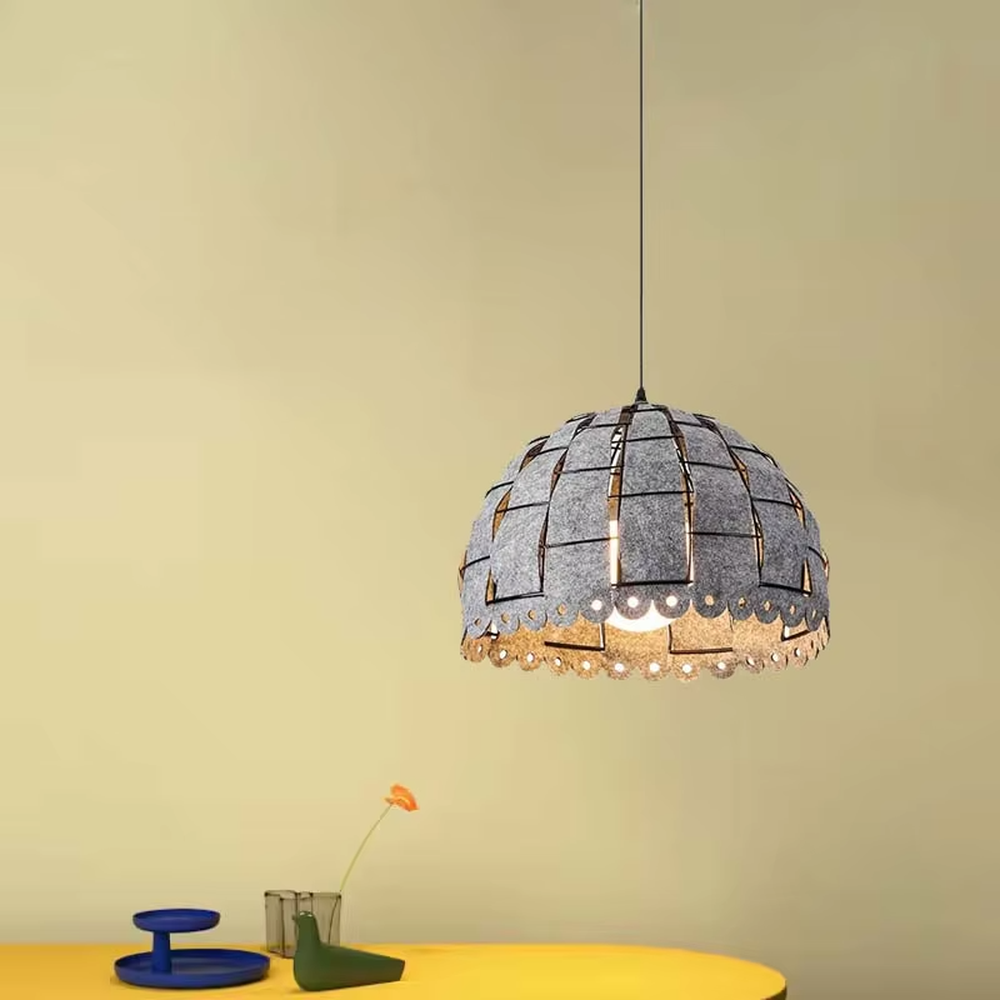 This is a modern minimalist gray spliced dome chandelier, with a gray spliced dome shape and lace-like details on the edge, featuring a minimalist and textured design. It is used for space lighting and decoration, creating a warm and modern atmosphere. Suitable for modern minimalist restaurants, Nordic-style home living rooms, creative cafes and other places.