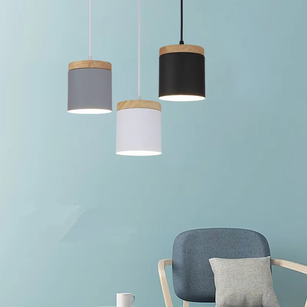 Nordic minimalist wood chandelier, with wooden tops and multi-color metal lampshades (grey/white/yellow optional), single/multi-head combination design, soft and even light, designed to enhance the fresh atmosphere of spaces, suitable for dining tables, home bars, coffee shops, etc.