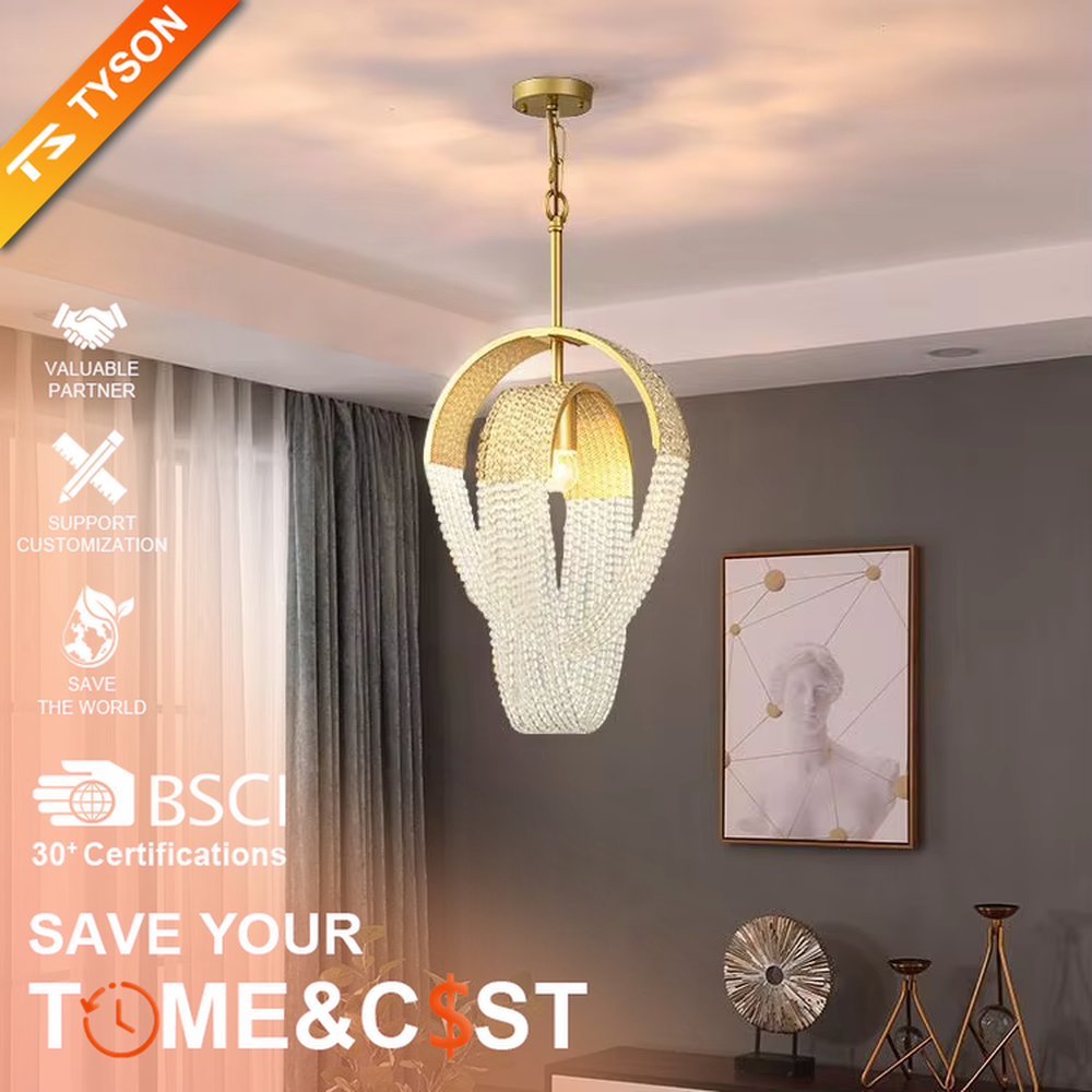 Light luxury golden frame pearl string bud-shaped chandelier, warm light effect, creating an exquisite and soft space atmosphere.