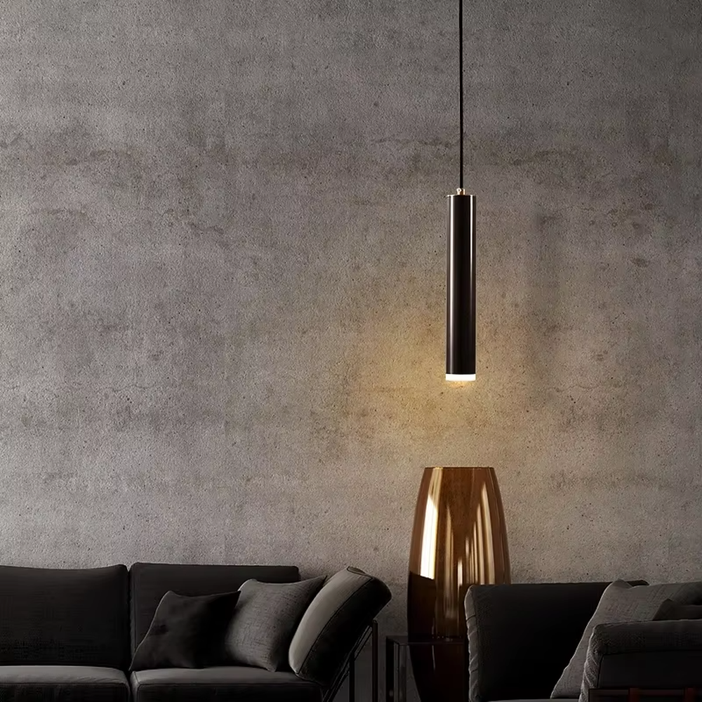 Light luxury golden cylindrical LED chandelier, minimalist cylindrical shape made of brass metal lamp body, pendant single-head/three-head layout, soft and atmospheric light, designed to enhance the light luxury and high-end atmosphere of spaces, suitable for restaurant bars, kitchen islands, light luxury homes and commercial spaces