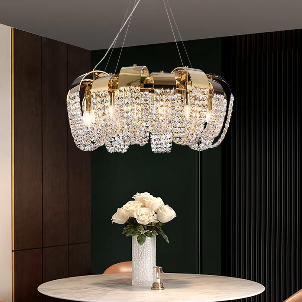 Light luxury golden curved frame full-set cut crystal chandelier, candle-shaped bulbs + brilliant warm light, creating luxurious dining atmosphere.