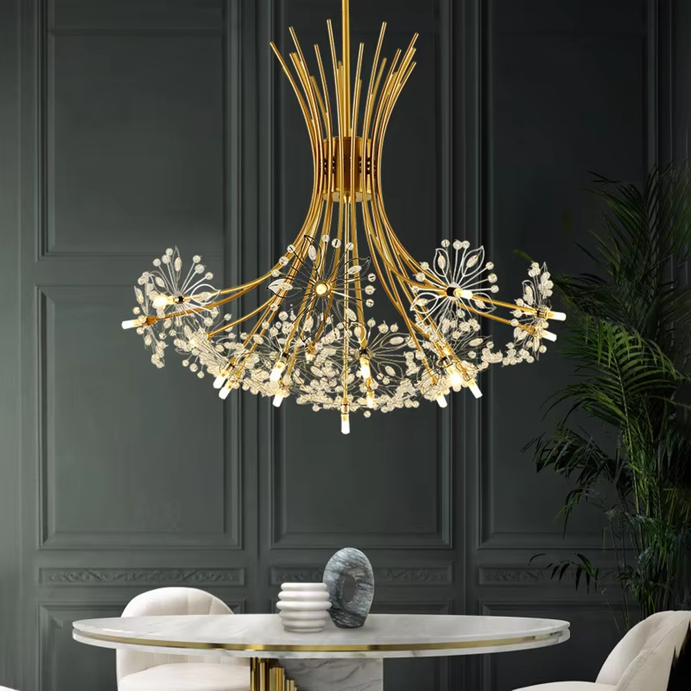 This is a modern light luxury firework-shaped chandelier, featuring a gold metal branch structure paired with transparent crystal decorations, as brilliant and dynamic as a blooming dandelion. It emits soft and warm light, serving both lighting and artistic decoration purposes, suitable for light luxury dining rooms, villa living rooms, high-end clubs, showrooms and other scenarios.