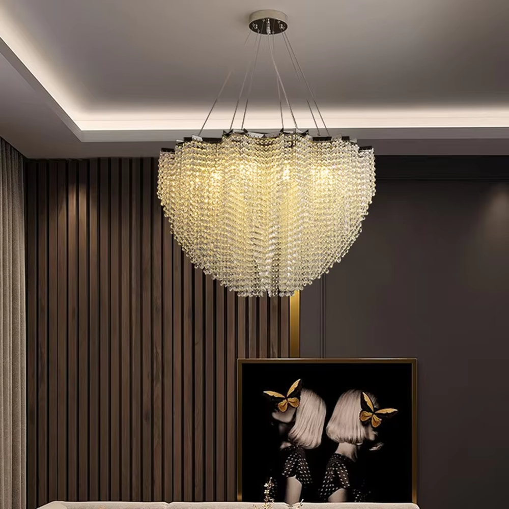 Romantic heart-shaped layered crystal chandelier, crafted with high-density crystal particles to create a full heart shape, paired with a metal top base and adjustable suspension rods, featuring soft and brilliant light, combining decorative and lighting functions, suitable for wedding rooms, bedrooms, high-end restaurants, romantic theme clubs and other spaces.