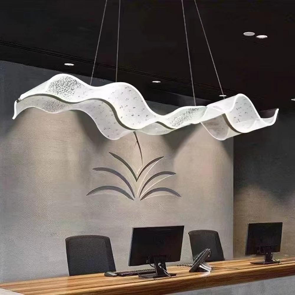 This is a modern art-style wavy suspended chandelier, made of white light-transmitting panels to create a dynamic undulating wave shape, with both decorative and lighting functions, ideal for commercial spaces such as front desks and reception areas.
