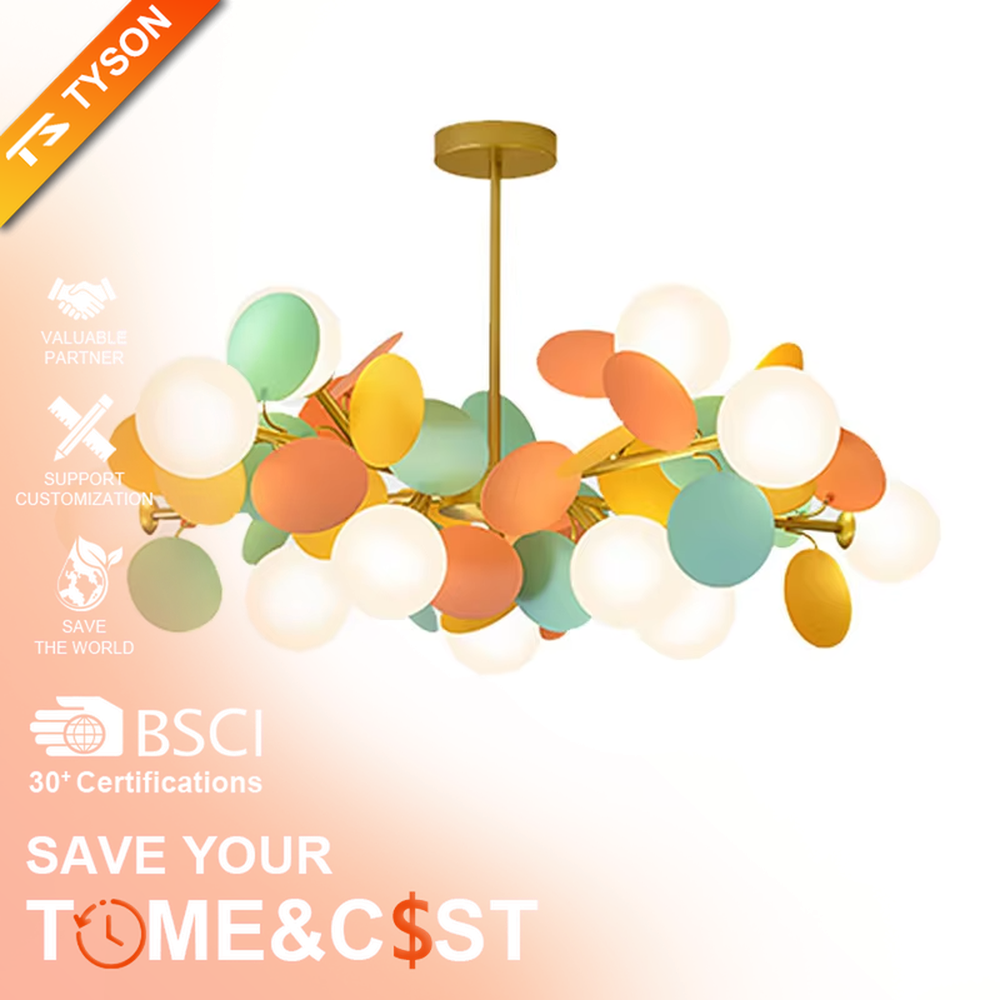 Modern light luxury cloud petal chandelier, with a golden metal frame paired with white and semi-transparent discs stacked into a fluffy cloud shape, featuring soft and uniform light, combining decorative and lighting functions, suitable for living rooms, dining rooms, light luxury style spaces.