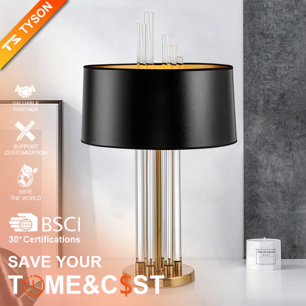 Light luxury black-gold crystal column table lamp, black cylindrical lampshade (gold lining) + transparent crystal lamp pole + gold base, elegant lighting, creating a high-end light luxury atmosphere.