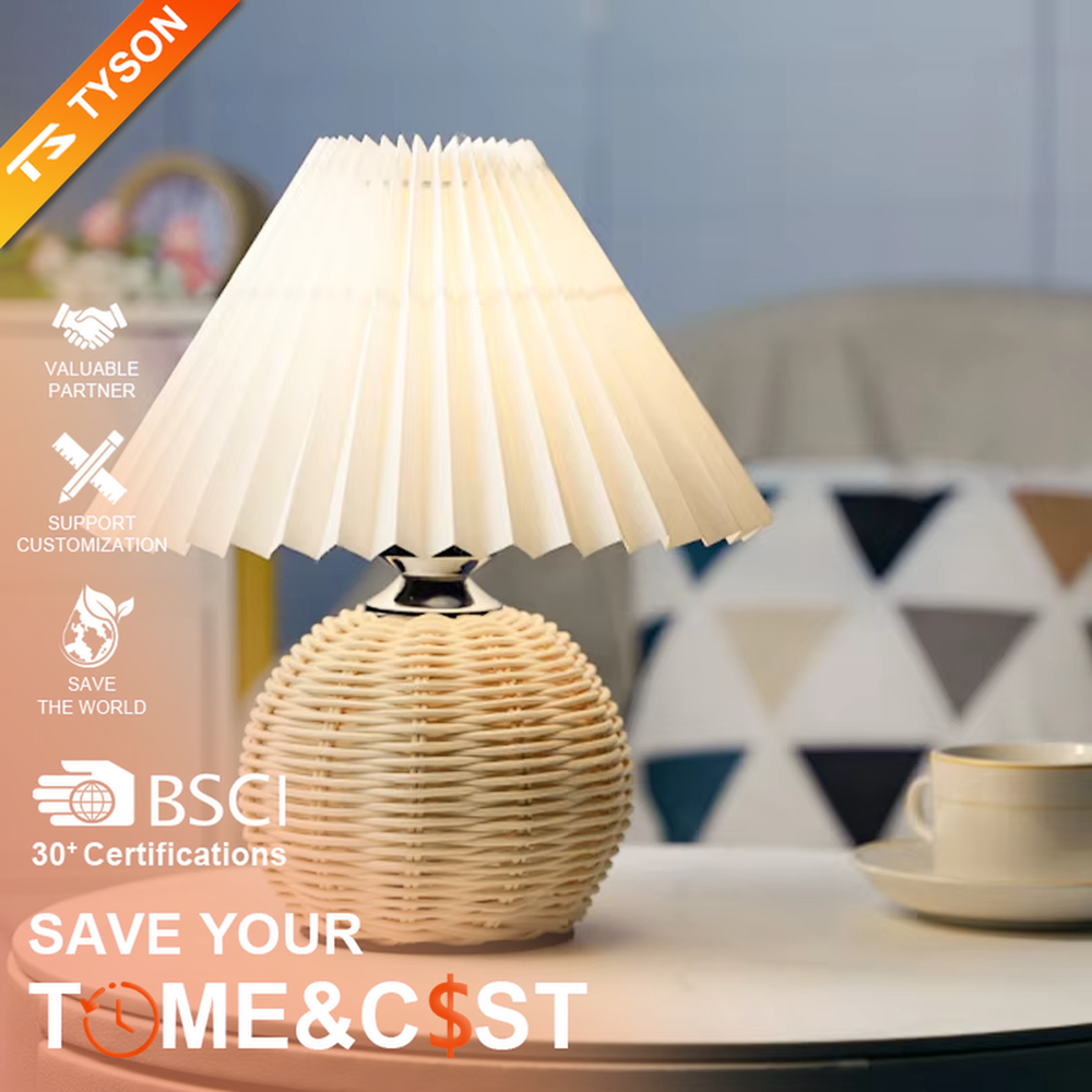 Natural minimalist rattan spherical table lamp, yellow pleated fabric lampshade paired with silver metal decorations, soft and warm lighting, creating a natural and comfortable space atmosphere.