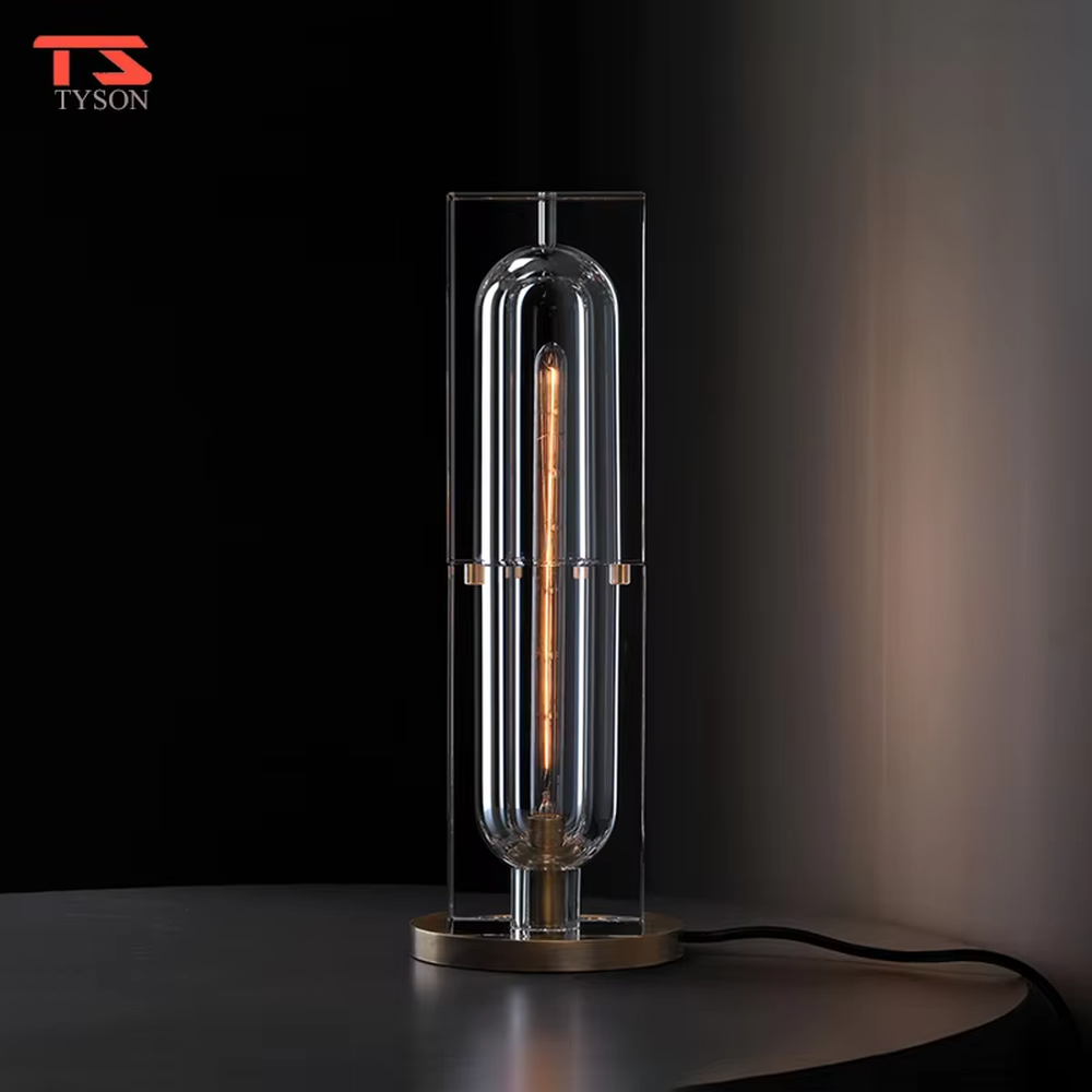 Modern light luxury cut crystal column table lamp, with a transparent multi-faceted cut crystal lamp body paired with a gold metal base, emitting soft and transparent light, combining decorativeness and practicality, suitable for lighting and decoration in spaces such as bedroom nightstands, living room side tables, and hotel guest rooms.