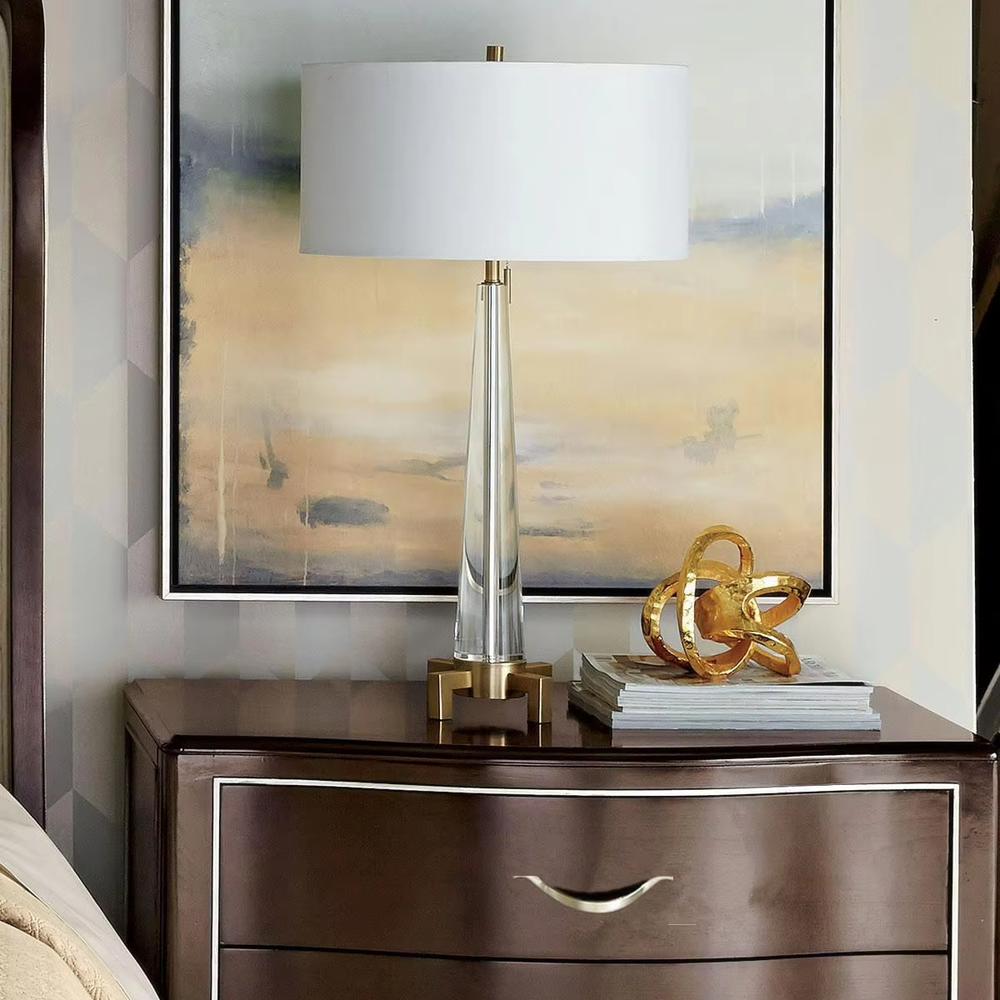 Modern Light Luxury Tapered Crystal Table Lamp, White Fabric Drum Lampshade, Transparent Cut Crystal Lamp Body with Gold Metal Base and Accents, Serves Both Lighting and Decorative Purposes, Ideal for Bedrooms, Living Rooms, Foyers, etc.