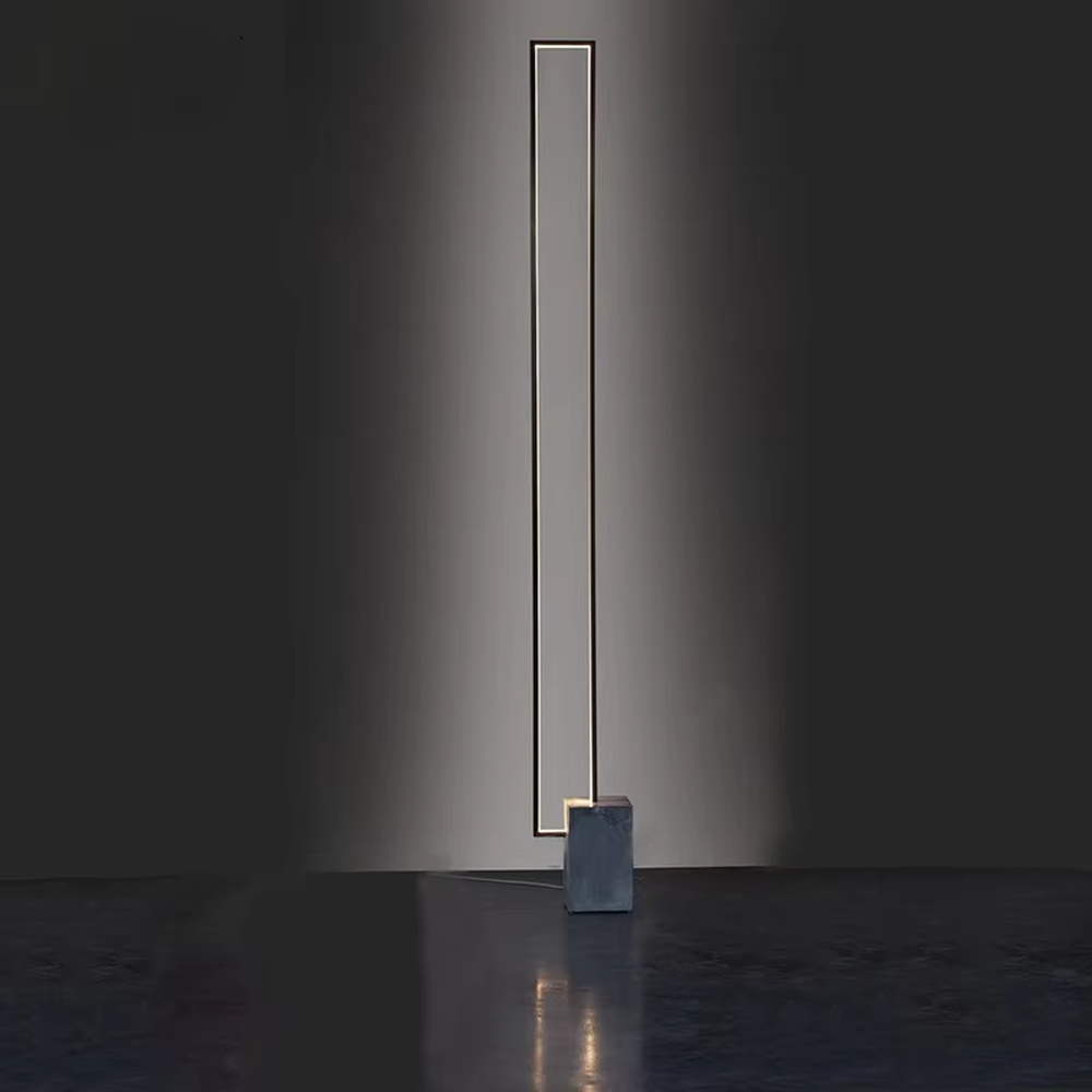 This is a modern minimalist long strip floor lamp, featuring a black frame paired with an embedded long strip light strip. The design has concise and high-end lines, with soft and uniform lighting. It is used for space lighting and decoration to create a modern minimalist atmosphere. Suitable for modern-style living rooms, minimalist bedrooms, high-end apartments and other places.