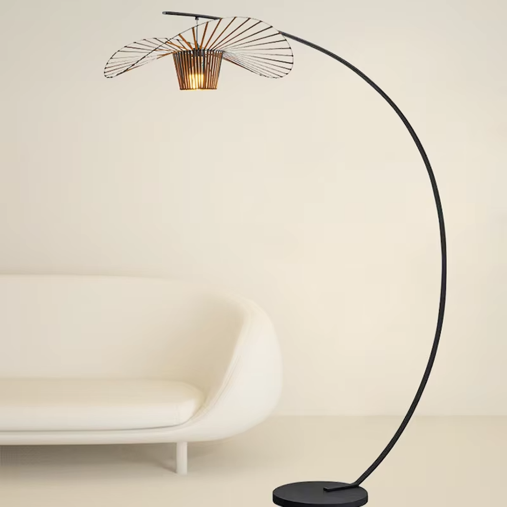 Modern art fan-shaped grid black metal curved floor lamp, black metal curved stand + fan-shaped grid lampshade + wooden lamp core, soft warm light, creating a modern art high-end atmosphere.