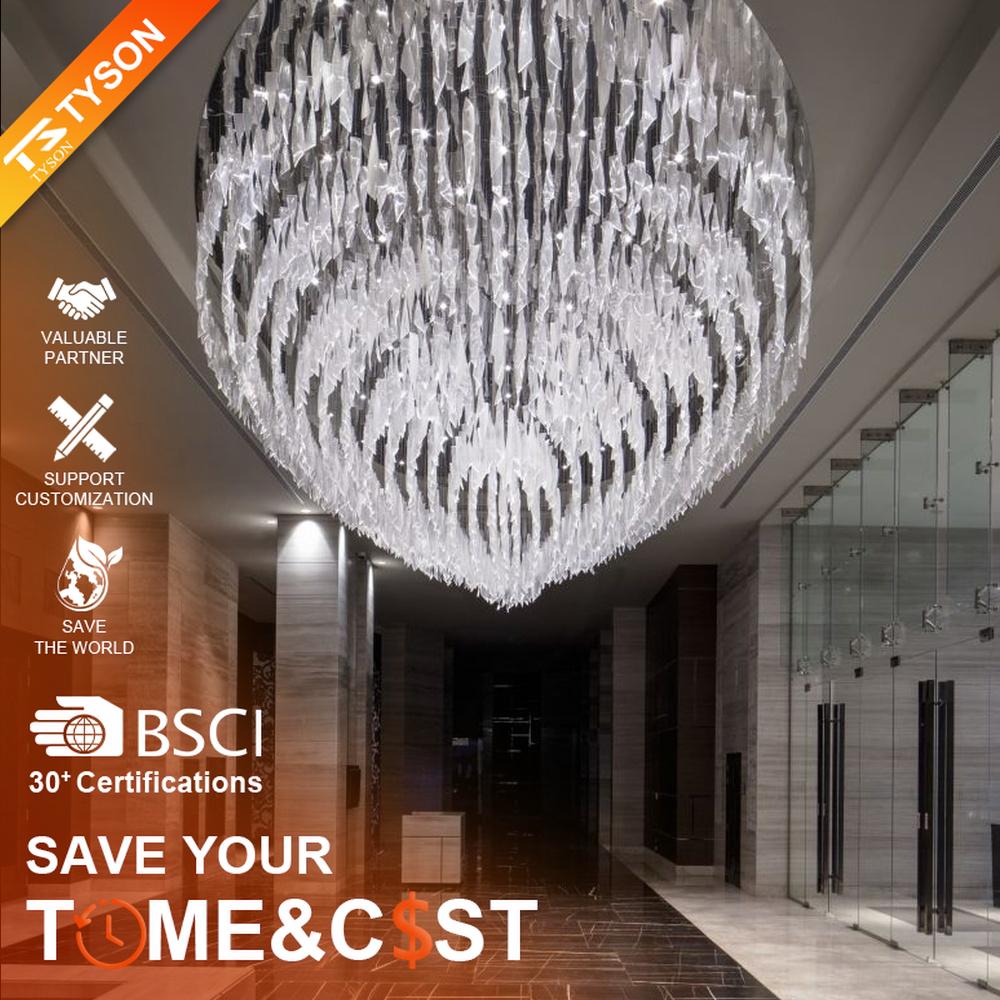 This large oval artistic chandelier is composed of a large number of transparent glass/acrylic pieces hung in a staggered manner, presenting a fluffy and soft visual effect like a cloud. The light refracts through the material to emit a brilliant and transparent glow, serving both lighting and decorative purposes, suitable for core decoration and lighting in large spaces such as hotel lobbies and high-end clubs.