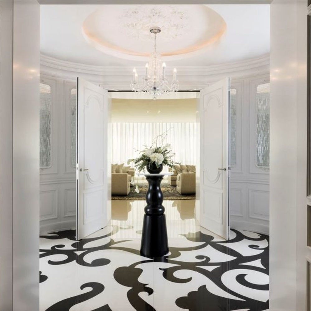 European Luxury Recessed Crystal Chandelier, Branch structure made of transparent K9 crystal embedded in a circular luminous ceiling, serves both lighting and decorative purposes, ideal for high-end banquet halls, luxury wedding venues, star hotel lobbies and other large public spaces.