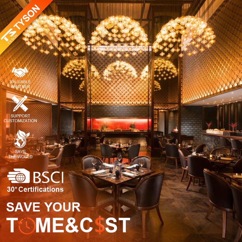 This light luxury bubble cloud chandelier is composed of a large number of transparent glass bubble lamp heads, arranged in a hemispherical staggered manner. Warm light refracts through the bubbles to emit soft and brilliant light spots, serving both lighting and decorative purposes, suitable for high-end restaurants, clubs and other light luxury style spaces.