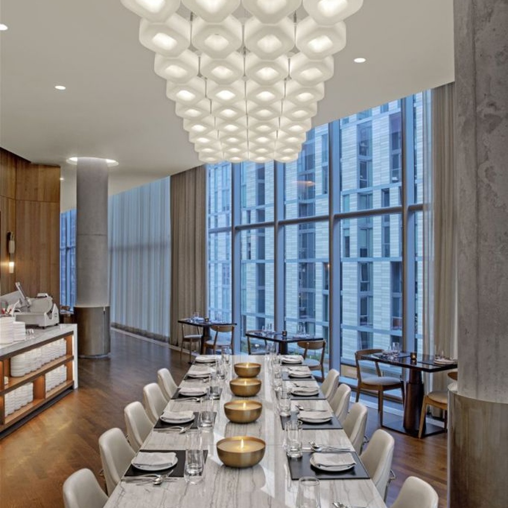 Modern Luxury Waterfall Crystal Chandelier, Composed of Numerous Transparent Crystal Strips Suspended in Layers, Serves Both Lighting and Decorative Purposes, Ideal for Hotel Corridors, Banquet Halls, Office Building Lobbies, High-End Clubs, etc.