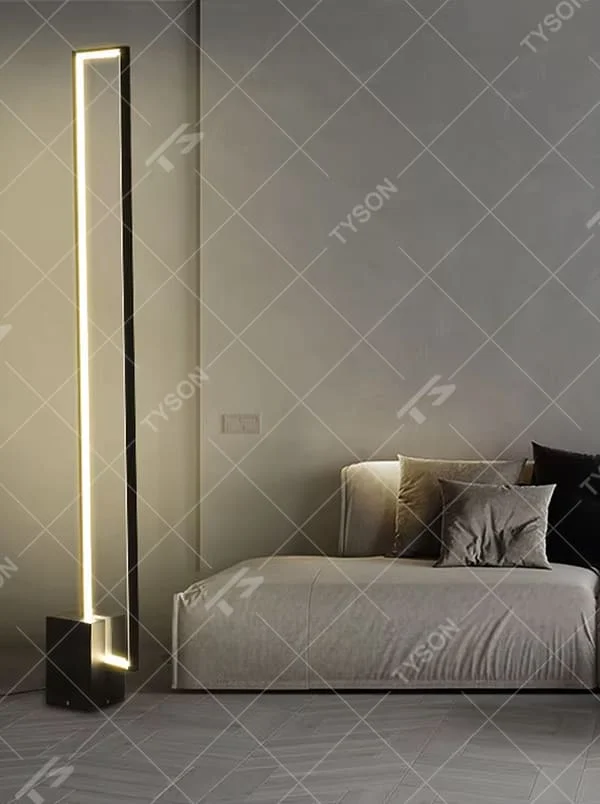 This is a modern minimalist long strip floor lamp, featuring a black frame paired with an embedded long strip light strip. The design has concise and high-end lines, with soft and uniform lighting. It is used for space lighting and decoration to create a modern minimalist atmosphere. Suitable for modern-style living rooms, minimalist bedrooms, high-end apartments and other places.