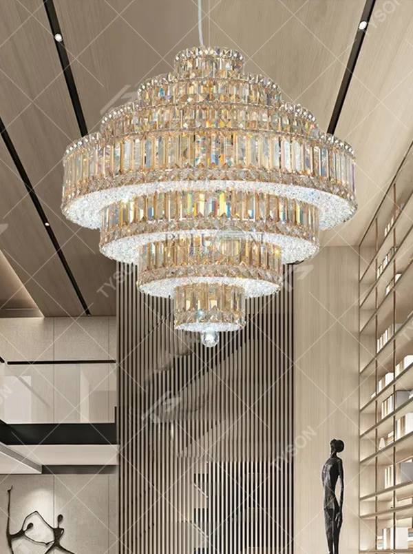 Modern light luxury multi-layer circular iridescent cut crystal chandelier, warm light effect, creating a luxurious and grand space atmosphere.