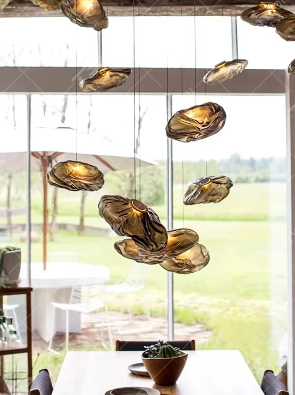 Art pleated metal cloud cluster chandelier (warm light), warm light effect, creating a cutting-edge artistic high-end space atmosphere.