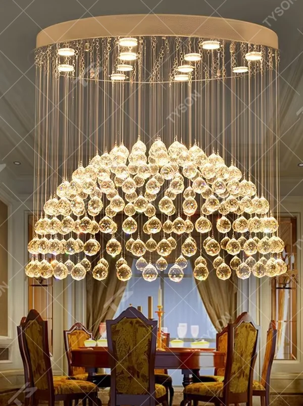 Luxury hanging crystal ball chandelier (multi-chain crystal balls + warm light), warm light effect, creating a brilliant and luxurious high-end space atmosphere.