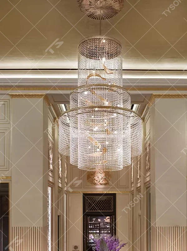 Luxury multi-layer crystal chandelier (spiral gold accessories + full-set crystals), warm light effect, creating a luxurious and elegant high-end space atmosphere.