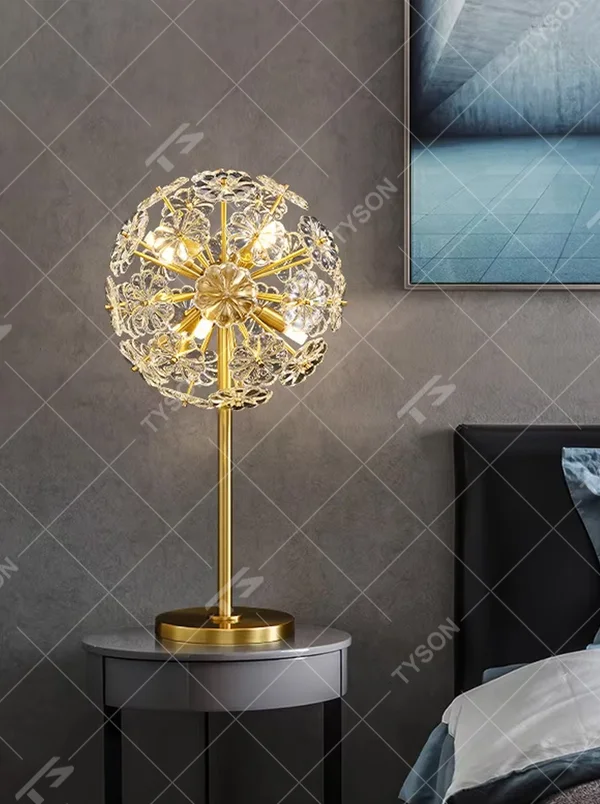 Art dandelion-shaped crystal table lamp (gold frame + crystal petals), warm light effect, creating a brilliant and romantic light luxury space atmosphere.