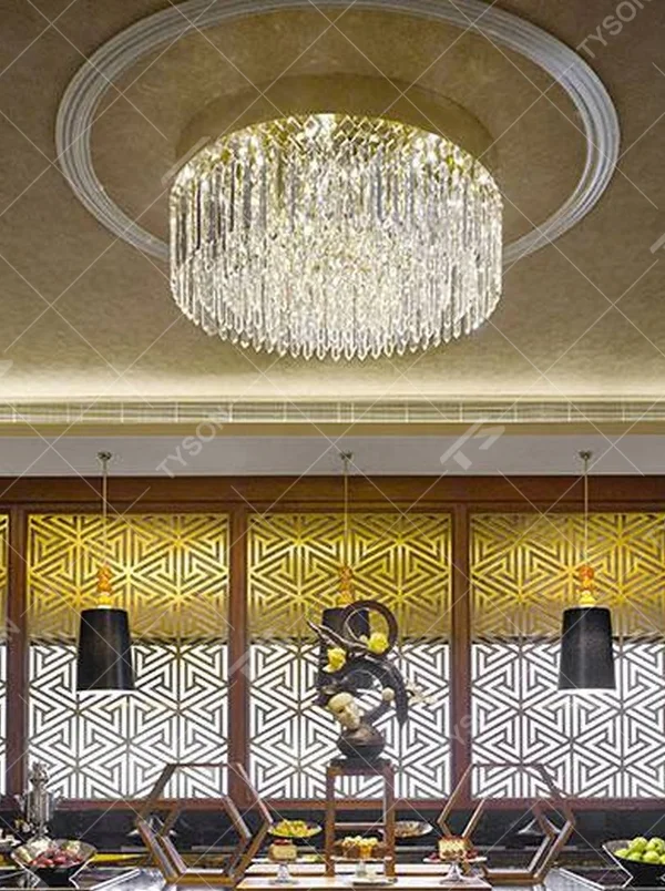 This light luxury round tassel crystal ceiling lamp features a circular drooping shape made of a metal frame and multi-layer faceted crystal strips, with light refracting a brilliant halo through the crystals, serving both lighting and decorative purposes, suitable for high-end luxury spaces such as hotel lobbies and clubs.