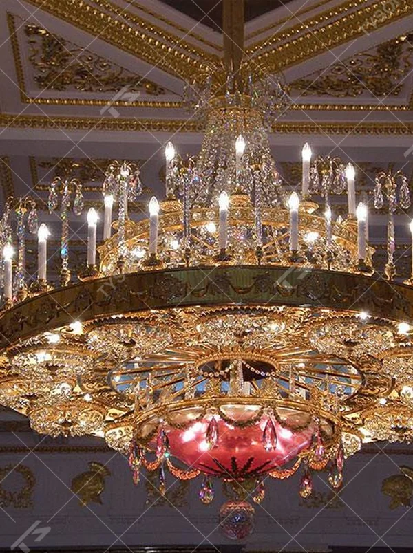 European palace-style multi-layer crystal chandelier, with a golden retro metal frame and brilliant crystal decorations, featuring a gorgeous and solemn appearance, combining main lighting and space decoration functions, suitable for palace exhibition halls, high-end clubs, luxury villas and other European-style spaces.